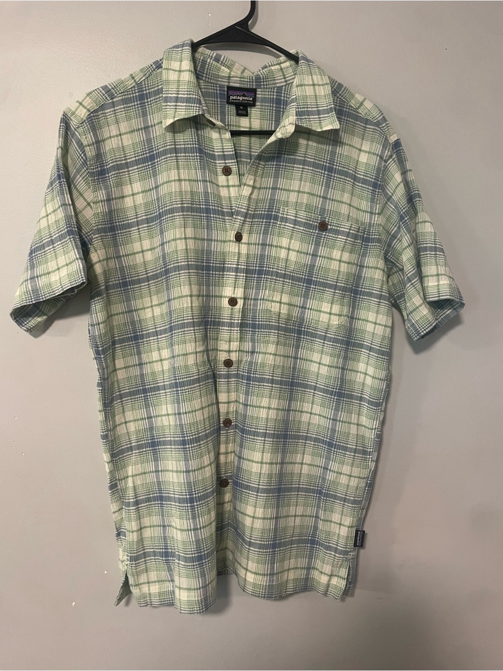Patagonia Short-Sleeve Plaid Button-Down Shirt - Light Green & Blue Medium